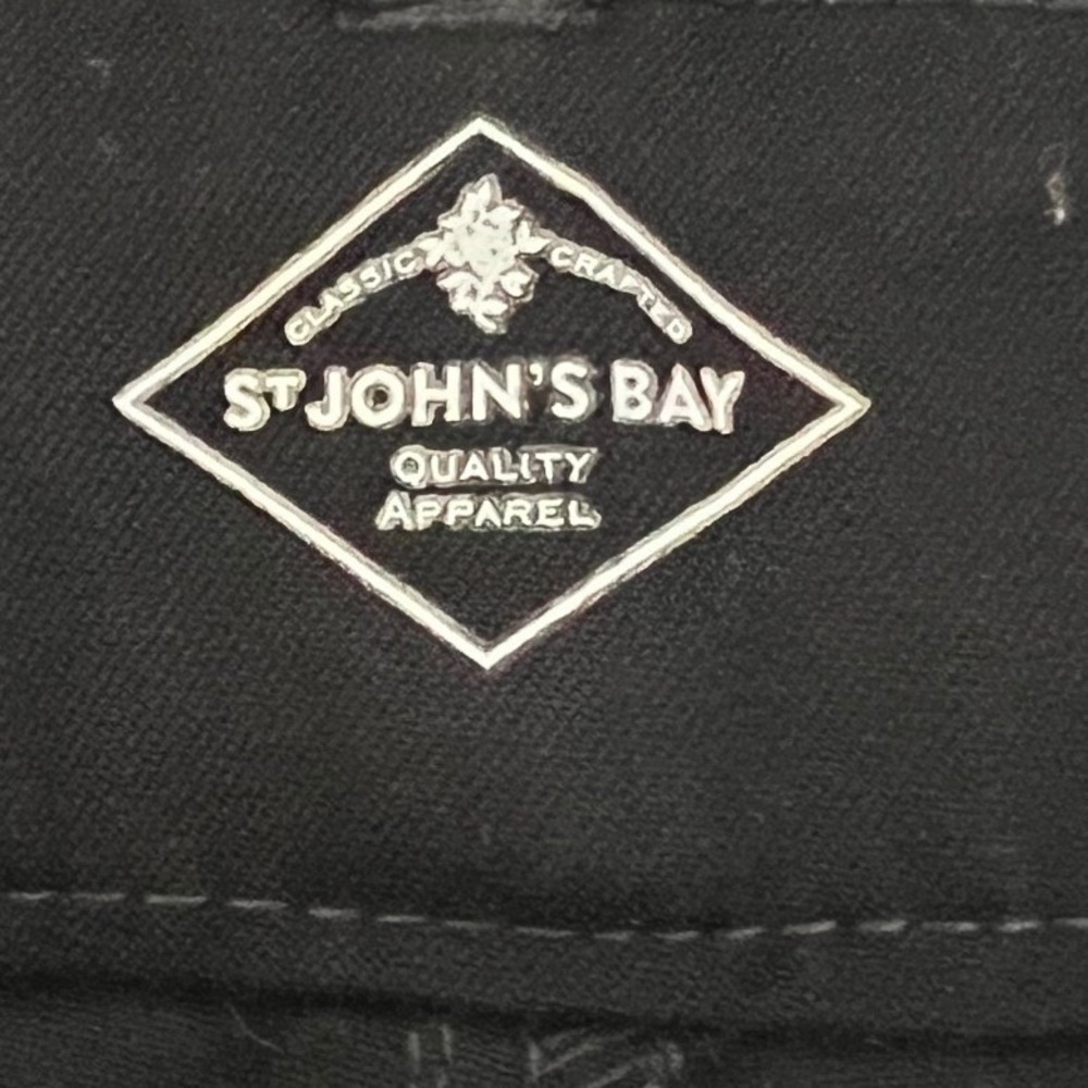 St Johns Bay Womens Black Straight Leg Stretch Cotton Pants Size 10 RN93677 - Picture 3 of 7
